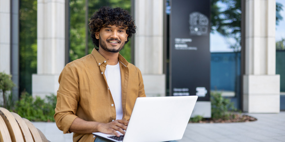 5 Reasons to Do an Internship While Studying