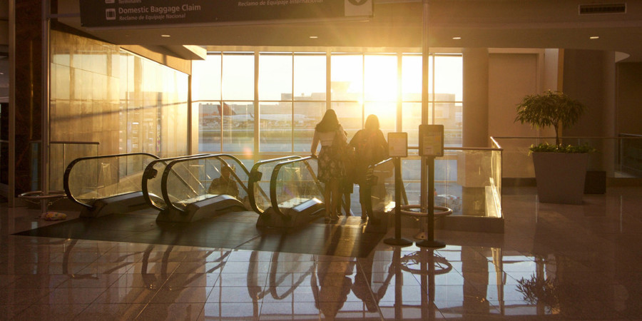 Student Flight Deals: How to Save on Airfare