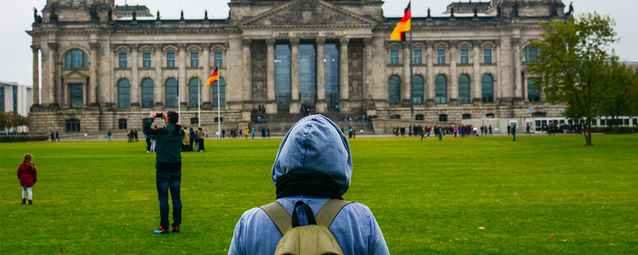 7 Reasons Every Student Should Study Abroad
